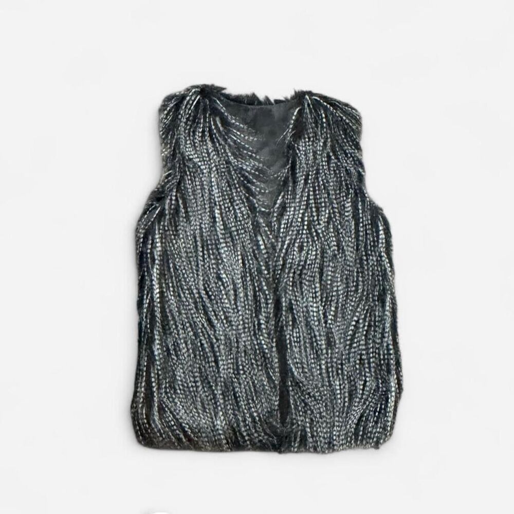 Chic Faux Fur Vest